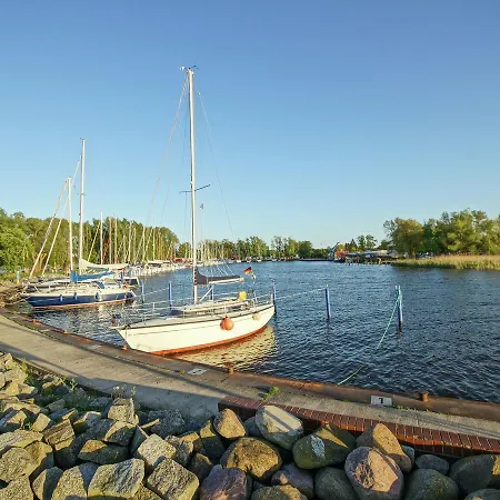Lagoon Forest Family Retreat Mönkebude